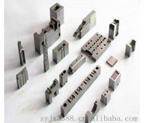 光学模具热销浪潮来袭 优质模具配件助力产业升级