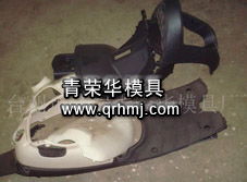 摩托车塑料件模具专家 台州黄岩青荣华模具的精工制造